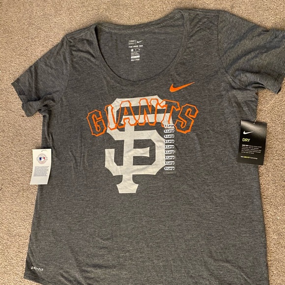 Women’s SF Giants XL Nike Shirt - Picture 1 of 3